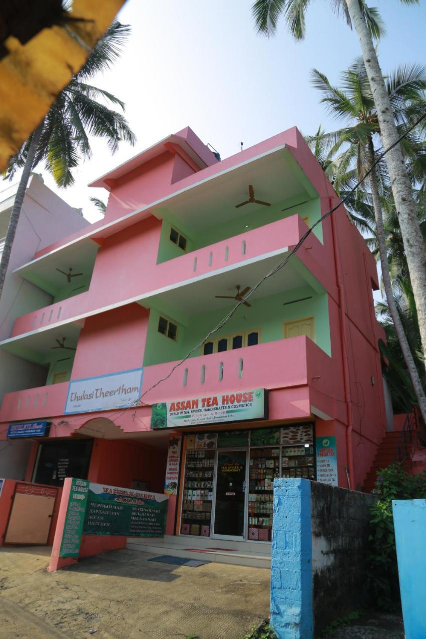 Shirleys Beach Hotel Kovalam Bagian luar foto