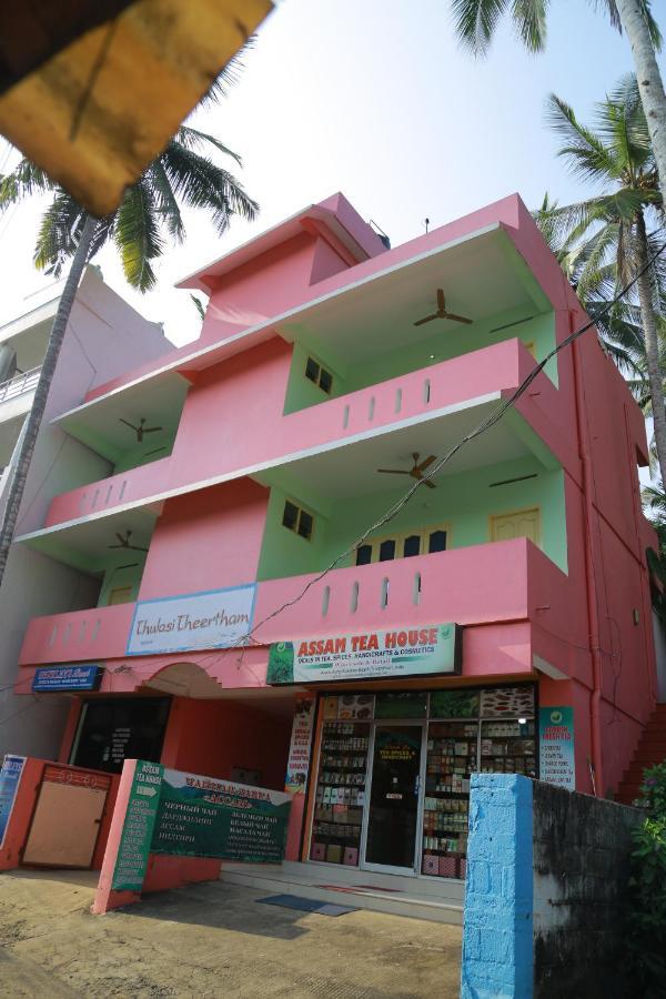 Shirleys Beach Hotel Kovalam Bagian luar foto